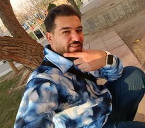 افشین گلیارانی