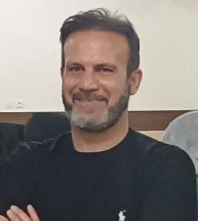 هادی زمانی